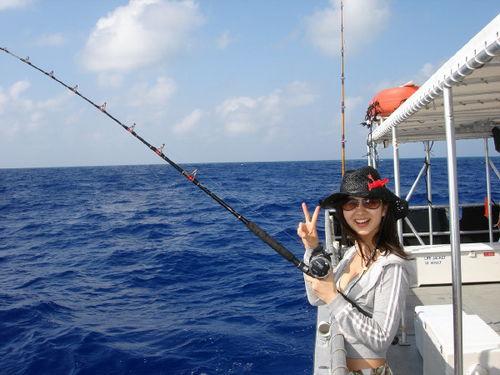 娱乐吃瓜钓鱼视频,吃瓜、钓鱼视频带你领略休闲生活新风尚